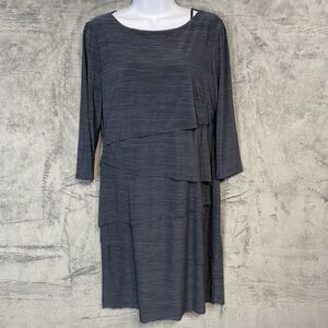Tahari Arthur's S. Levine Tiered Dress Size 10 Gray Layered Pull Over 3/4 Sleeve